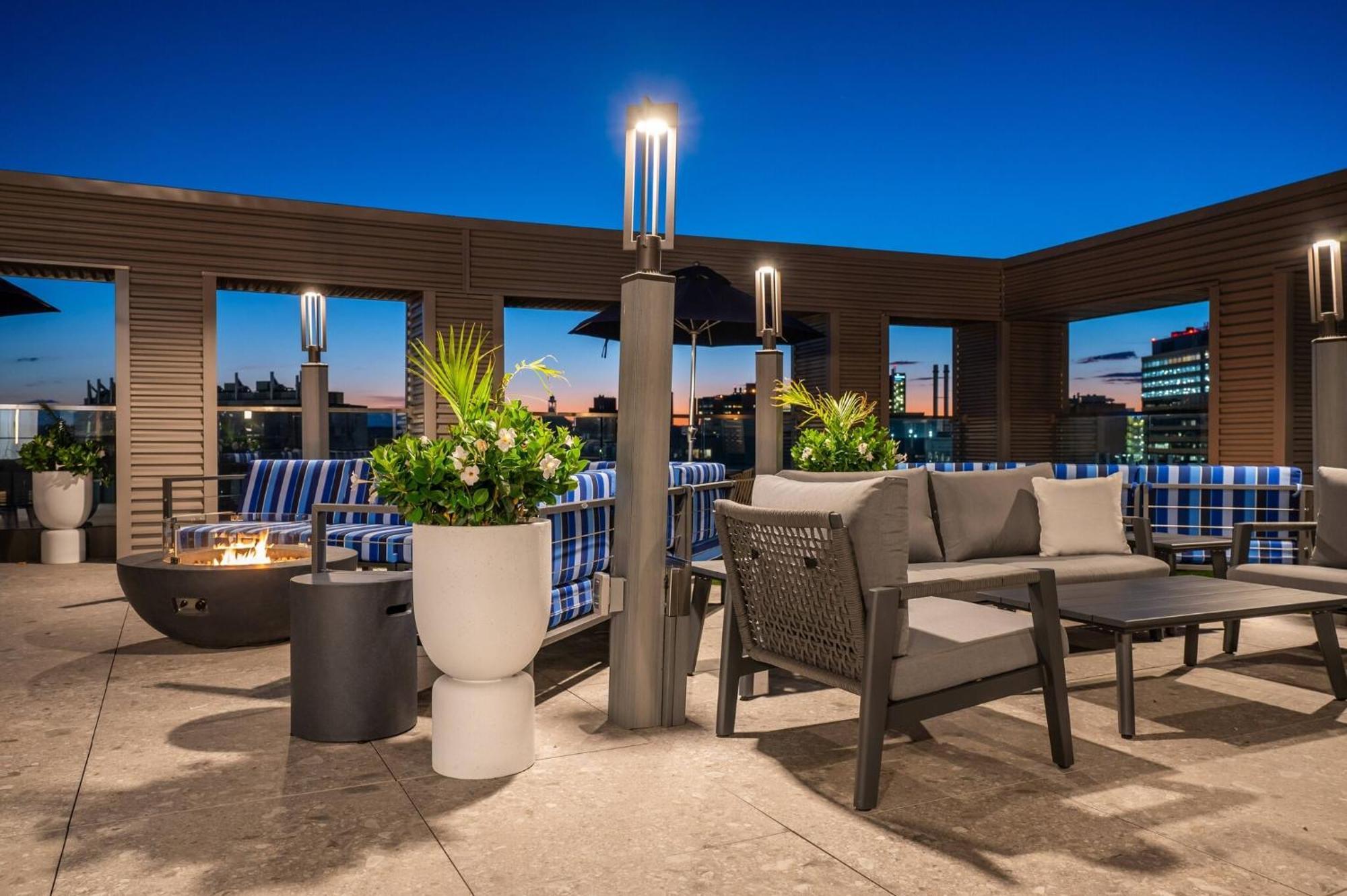 Luxury Apartments By Hyatus At Pierpont New Haven Εξωτερικό φωτογραφία
