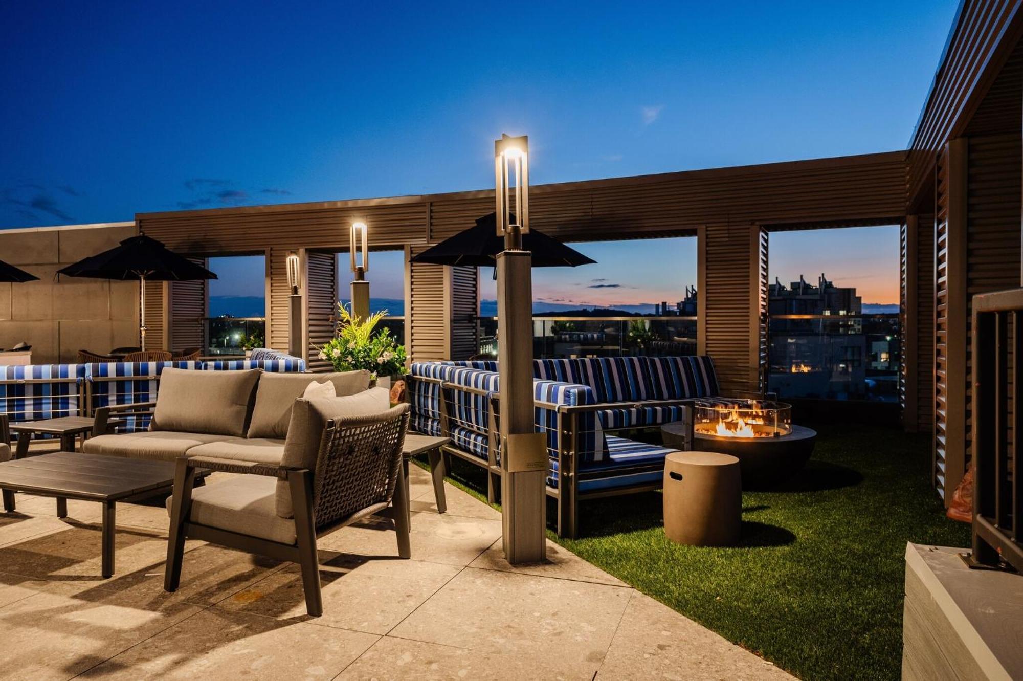 Luxury Apartments By Hyatus At Pierpont New Haven Εξωτερικό φωτογραφία