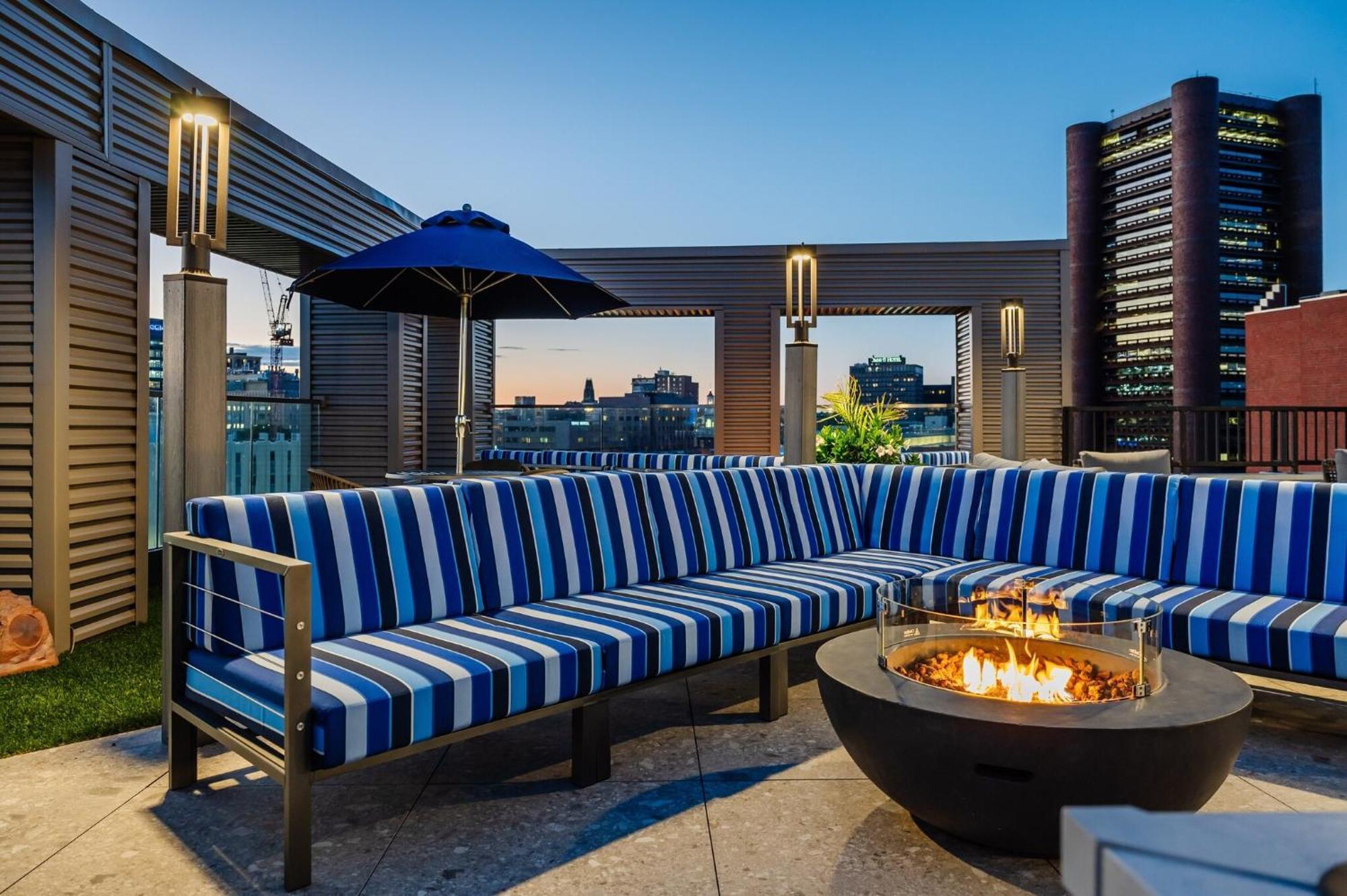 Luxury Apartments By Hyatus At Pierpont New Haven Εξωτερικό φωτογραφία